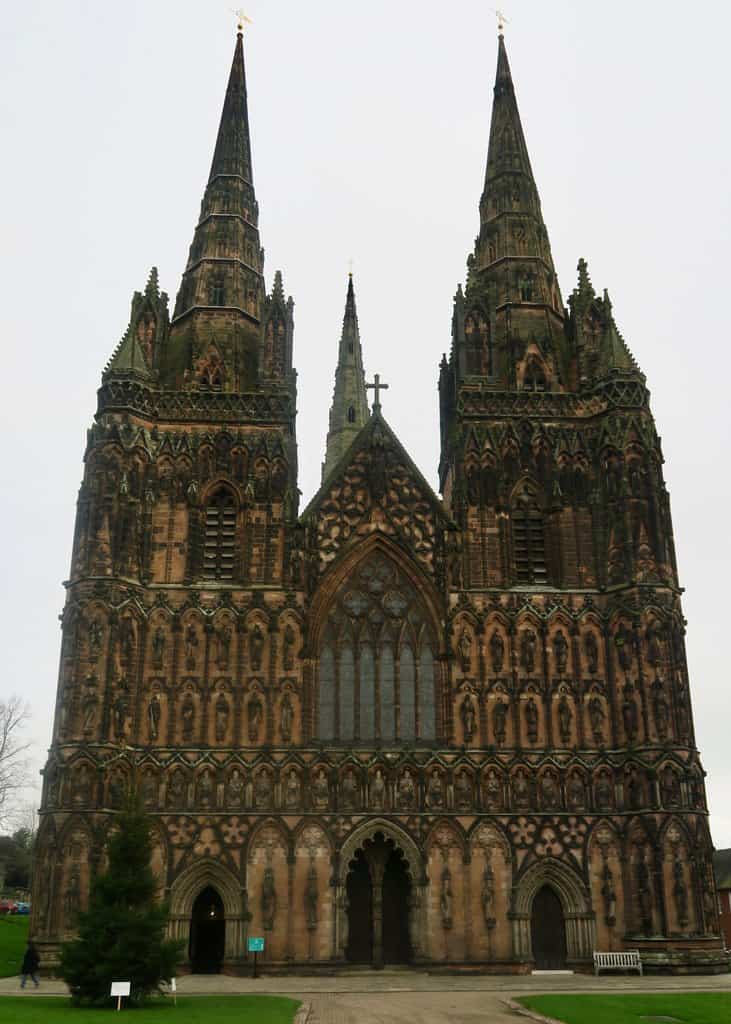LICHFIELD CATHEDRAL CHRISTMAS TREE FESTIVAL 2016 Charity Sweets by